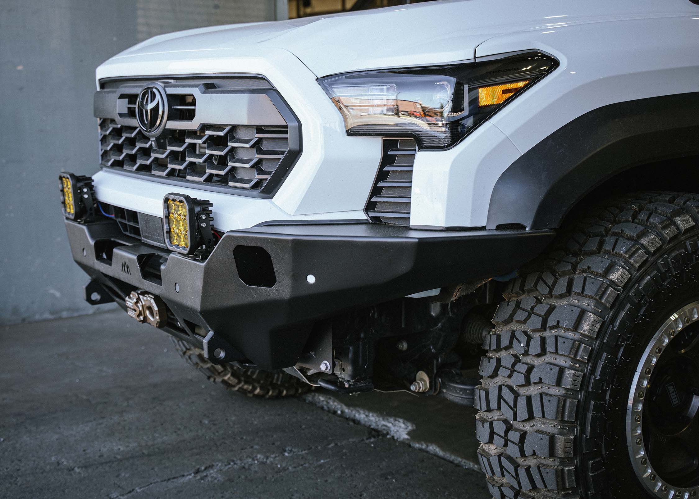 Toyota Tacoma 4th Gen (2024+) Hi-Lite Overland Front Bumper [No Bull Bar]