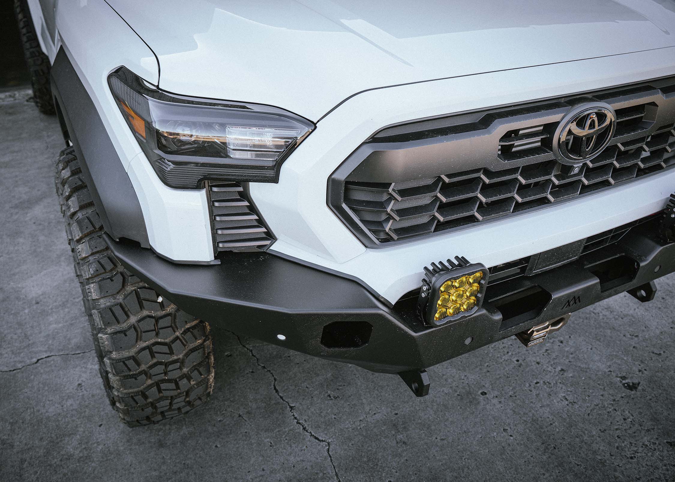 Toyota Tacoma 4th Gen (2024+) Hi-Lite Overland Front Bumper [No Bull Bar]