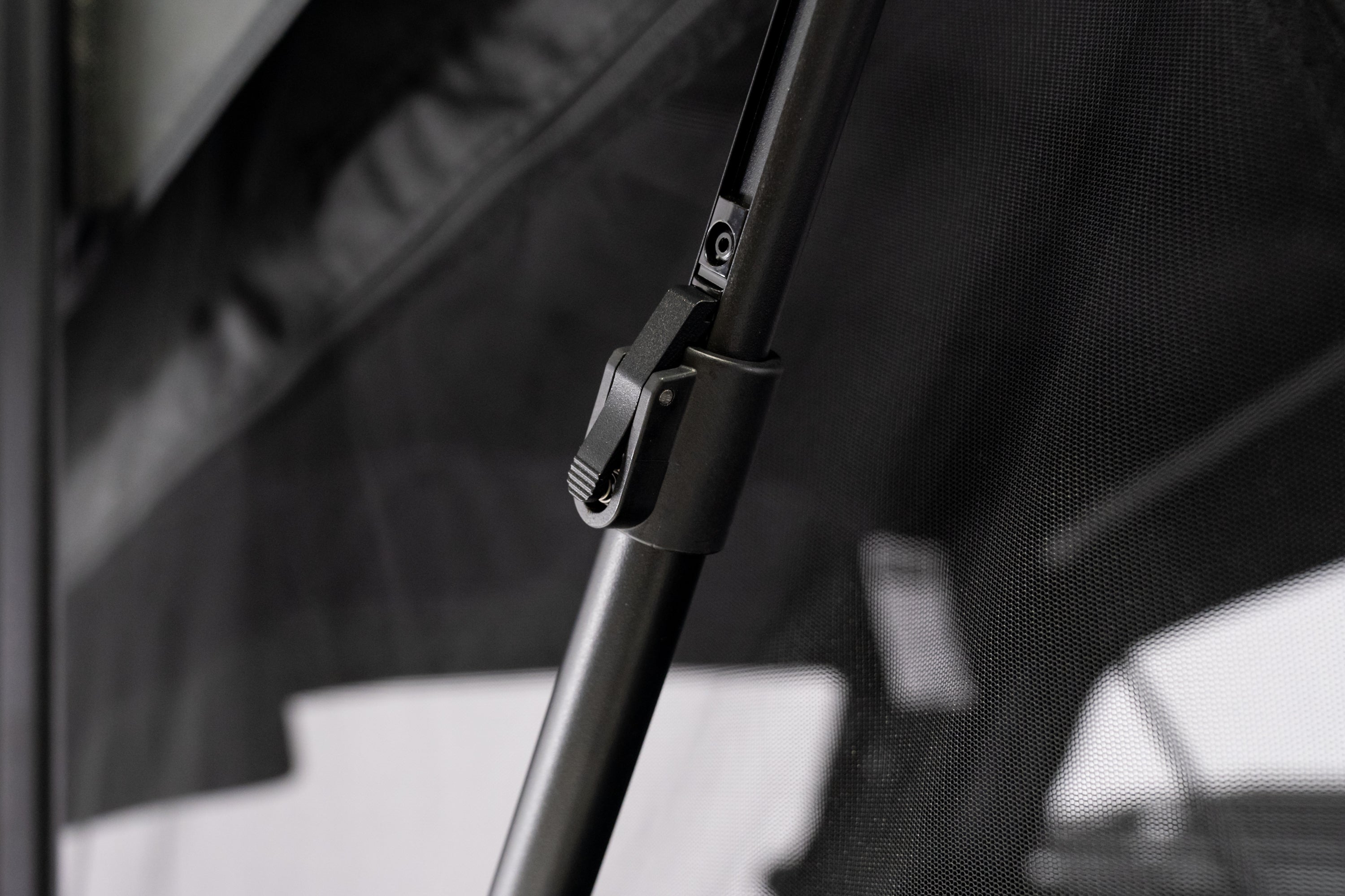 Nova - Hybrid Foldout Rooftop Tent