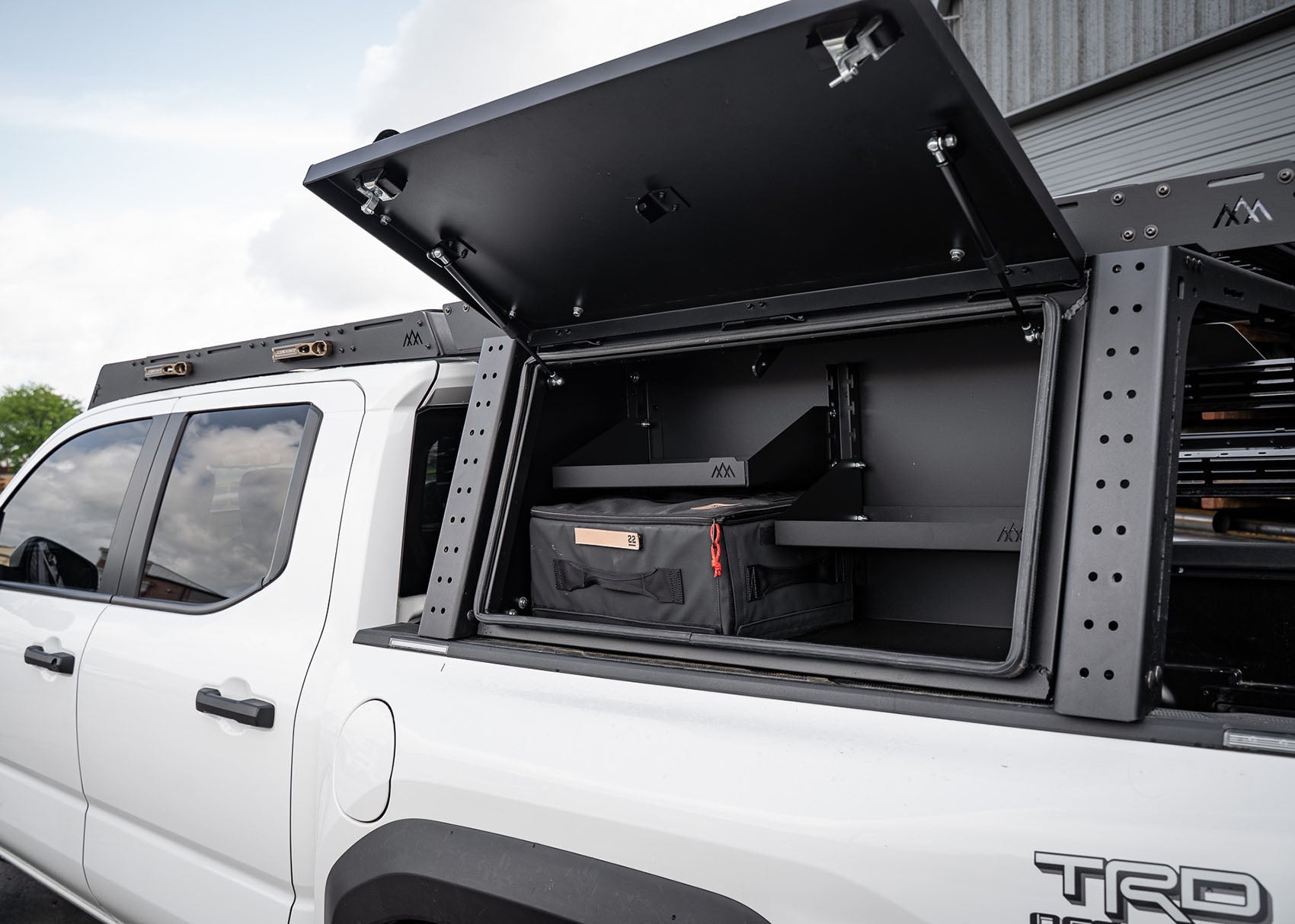 Toyota Tacoma (2005+) Overland Bed Rack