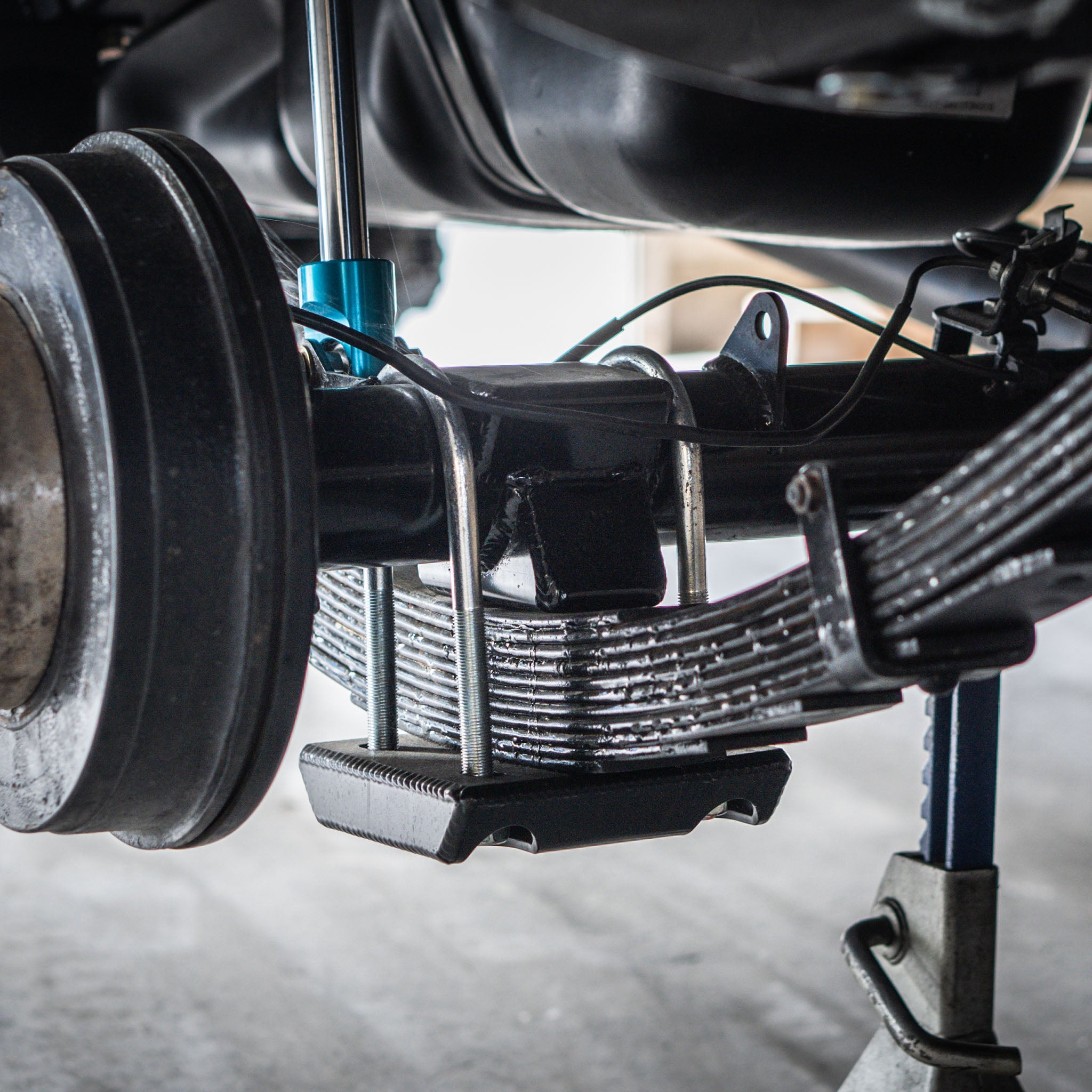 Long Travel Spring Under Kit